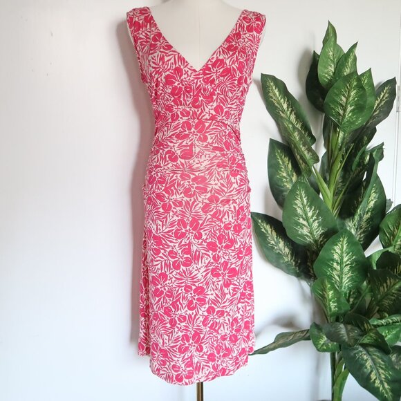 Diane von Furstenberg Silk Pink Floral V-Neck Gathered Sides Knee Length Dress 4 - Picture 2 of 12